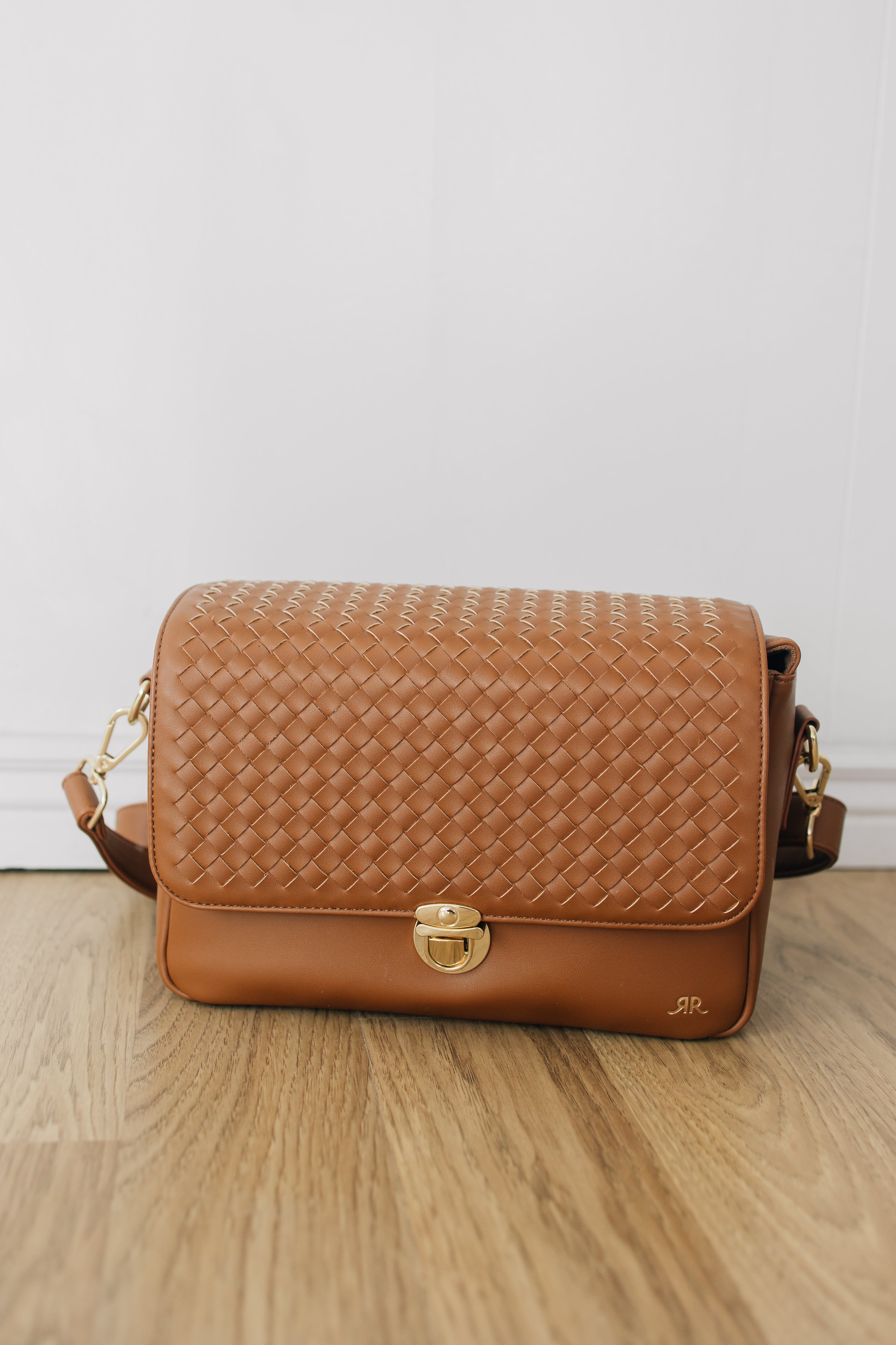 The Mae Crossbody